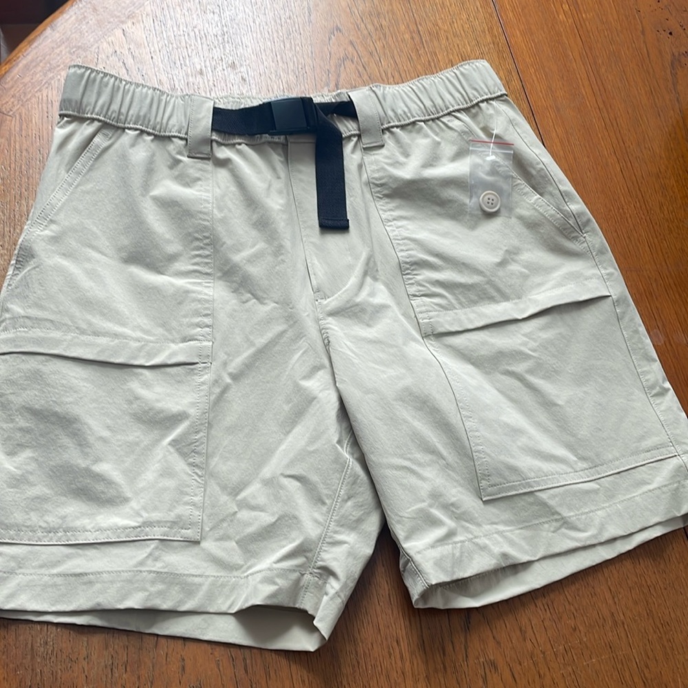 Somoma shorts size 33